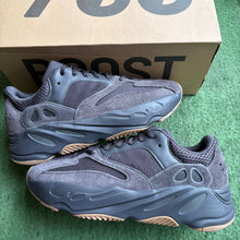 Load image into Gallery viewer, Yeezy Utility Black 700s Size 8.5
