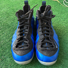 Load image into Gallery viewer, Nike International Blue Foamposites Size 10.5
