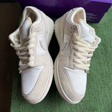 Load image into Gallery viewer, Nike SB City of Love Light Bone Low Dunks Size 12
