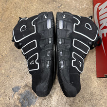 Load image into Gallery viewer, Nike Black White Uptempos Size 9.5

