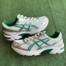 Load image into Gallery viewer, ASICS Gel-1130s Size 10.5

