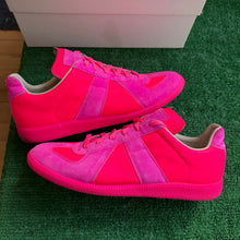 Load image into Gallery viewer, Maison Margiela Gats Size 44
