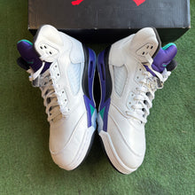 Load image into Gallery viewer, Jordan Grape 5s Size 9.5
