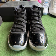 Load image into Gallery viewer, Jordan Space Jam 11s Size 11.5

