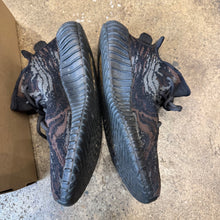 Load image into Gallery viewer, Adidas Yeezy MX Rock 350 V2s Size 9.5
