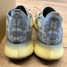 Load image into Gallery viewer, Adidas Yeezy Mist 380s Size 10.5

