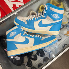 Load image into Gallery viewer, Jordan Reimagined UNC 1s Size 9
