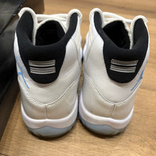 Load image into Gallery viewer, Jordan Legend Blue 11s Size 10
