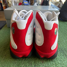 Load image into Gallery viewer, Jordan Chicago 13 Size 9
