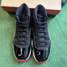 Load image into Gallery viewer, Jordan Bred 11s Size 13
