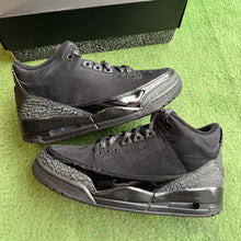 Load image into Gallery viewer, Jordan Black Cat 3s Size 9
