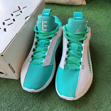 Load image into Gallery viewer, Jordan Guo Ailun XXXVs Size 10
