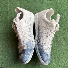 Load image into Gallery viewer, Maison Margiela Gaits Size 41
