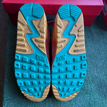 Load image into Gallery viewer, Nike Running Club Air Max 90s Size 10

