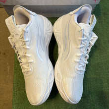 Load image into Gallery viewer, Puma MB.04s Size 12
