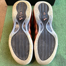Load image into Gallery viewer, Nike Copper Foamposites Size 12.5
