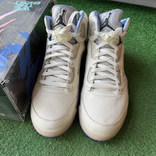 Load image into Gallery viewer, Jordan DJ Khaled 5s Size 11.5

