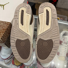 Load image into Gallery viewer, Jordan Palomino 3s Size 12
