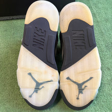 Load image into Gallery viewer, Jordan Reimagined Metallic 5s Size 13
