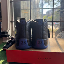 Load image into Gallery viewer, Jordan Black Game Royal Size 8
