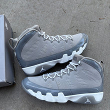 Load image into Gallery viewer, Jordan Cool Grey 9s Size 13
