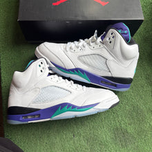 Load image into Gallery viewer, Jordan Grape 5s Size 12
