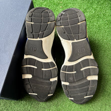 Load image into Gallery viewer, Dior B22s Size 44
