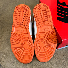 Load image into Gallery viewer, Jordan Starfish 1s Size 9W/7.5M
