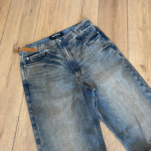 Load image into Gallery viewer, Kody Phillips Baggy Denim Size 36
