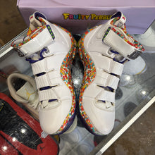 Load image into Gallery viewer, Nike LeBron Fruity Pebbles 4s Size 8
