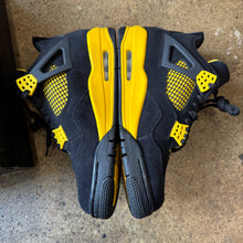 Load image into Gallery viewer, Jordan Thunder 4s Size 8
