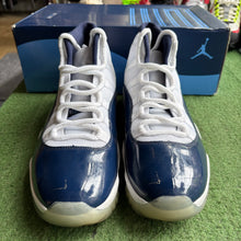 Load image into Gallery viewer, Jordan Win Like 82 11s Size 10
