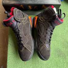 Load image into Gallery viewer, Jordan Citrus 7s Size 10
