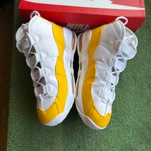 Load image into Gallery viewer, Nike Laker Air Max Uptempo 95s Size 10
