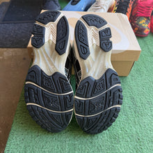 Load image into Gallery viewer, ASICS Gel-Kayano 14s Size 10
