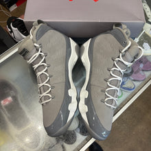 Load image into Gallery viewer, Jordan Cool Grey 9s Size 11.5
