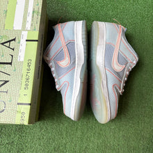Load image into Gallery viewer, Nike x Union Argon Low Dunks Size 9
