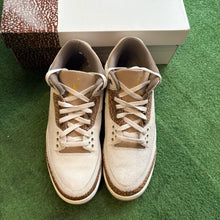 Load image into Gallery viewer, Jordan Palomino 3s Size 10.5
