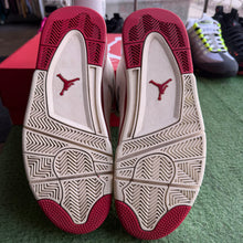 Load image into Gallery viewer, Jordan Valentines Day 4s Size 11.5W/10M
