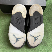 Load image into Gallery viewer, Jordan Reimagined Metallic 5s Size 10.5
