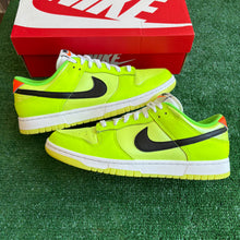Load image into Gallery viewer, Nike Splash Volt Low Dunks Size 11
