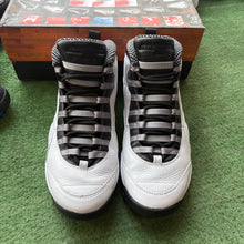 Load image into Gallery viewer, Jordan Steel 10 Size 10

