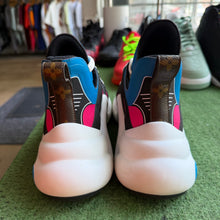 Load image into Gallery viewer, Louis Vuitton Archlight Sneakers Size 39.5
