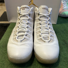 Load image into Gallery viewer, Jordan OVO 10s Size 14

