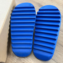 Load image into Gallery viewer, Adidas Yeezy Azure Slides Size 8
