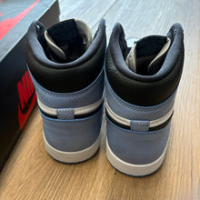 Load image into Gallery viewer, Jordan University Blue 1s Size 10.5
