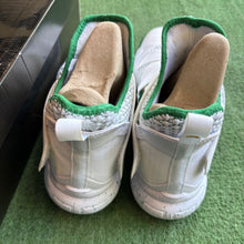 Load image into Gallery viewer, Nike LeBron SVSM Home Zoom Soldier 12s Size 11
