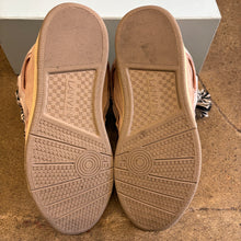 Load image into Gallery viewer, Lanvin Curbs Size 43
