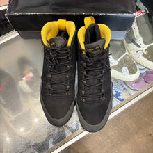 Load image into Gallery viewer, Jordan Charcoal Gold 9s Size 9
