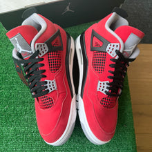 Load image into Gallery viewer, Jordan Toro 4s Size 10.5
